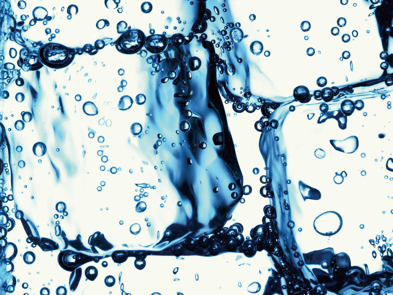 Earth-Water-3574