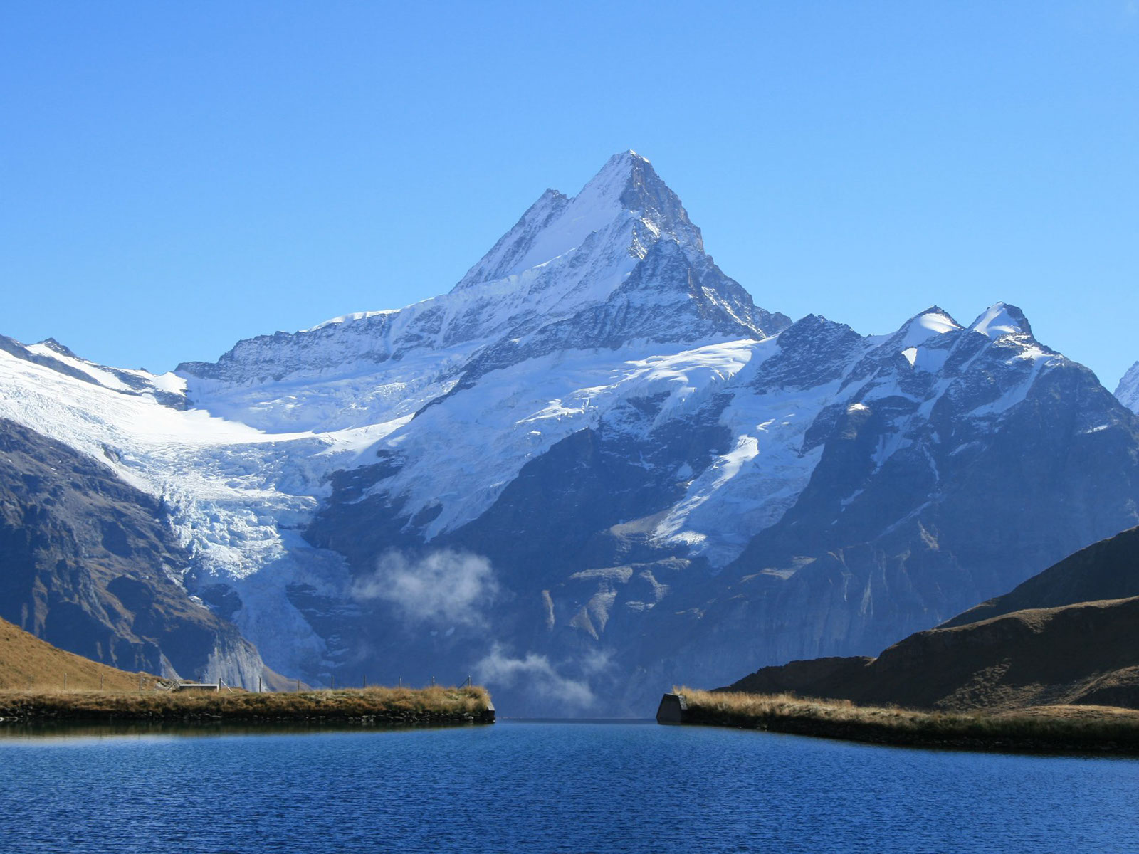 Earth-Mountain-23739